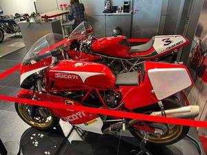 DUCATI TT1 F1 750