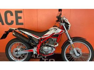 VENDO BETAMOTOR ALP 200 (2021 - 25) USATA A ALBAVILLA (CODICE 9572979) - MOTO.IT