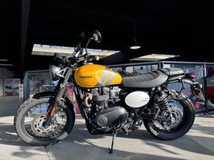 TRIUMPH SCRAMBLER 900