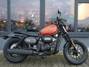 HYOSUNG GV 125 S AQUILA