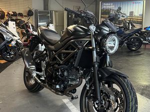 SUZUKI SV650