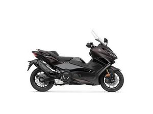 YAMAHA TMAX TECH MAX MODELL 2024 / 3 JAHRE