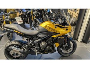 TRIUMPH TIGER SPORT 800