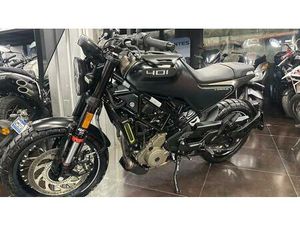 VENDO HUSQVARNA SVARTPILEN 401 (2021 - 23) USATA A GENOVA (CODICE 9605624) - MOTO.IT