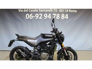 VENDO HUSQVARNA SVARTPILEN 401 (2021 - 23) USATA A ROMA (CODICE 9605535) - MOTO.IT