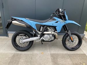 SUZUKI SUPERMOTO, SUPERMOTO, MOTO NEUVE, CHF 8'895.-
