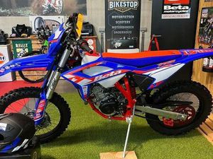 ② BETA ENDURO 125 RR 4T RACING *** BLACK FRIDAY DEAL ***