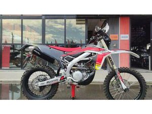 VENDO FANTIC MOTOR XEF 250 ENDURO TRAIL COMPETITION (2023 - 25) USATA A CIVITAVECCHIA (CODICE 9303957) - MOTO.IT