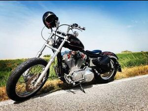 HARLEY-DAVIDSON SPORTSTER 883-1992 ASI