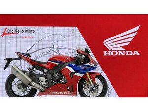 VENDO HONDA CBR 1000 RR-R FIREBLADE SP (2024 - 25) NUOVA A ANDRIA (CODICE 8022368) - MOTO.IT