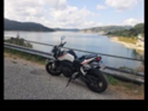 YAMAHA FZ1
