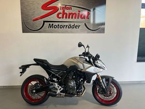 SUZUKI GSX 8S /GSX800/MODELL 25 /ALLE FARBEN VERFÜGBAR