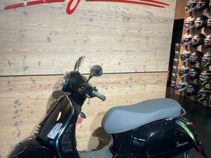 VESPA GTS 300 ABS/ASR OFFIZ. MODELL