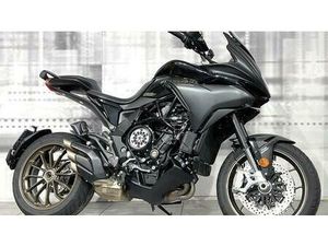 VENDO MV AGUSTA TURISMO VELOCE 800 LUSSO SCS (2021 - 25) USATA A CASALGRASSO (CODICE 9614387) - MOTO.IT