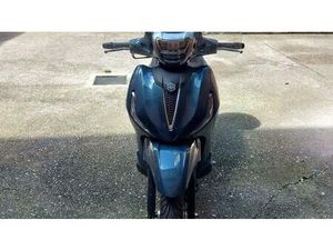 VENDO PIAGGIO BEVERLY 300 ABS-ASR (2021 - 25) USATA A MANTOVA (CODICE 9546768) - MOTO.IT