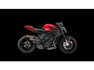 VENDO MV AGUSTA BRUTALE 800 R (2023 - 25) NUOVA A VEDELAGO (CODICE 8323901) - MOTO.IT