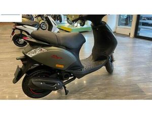VENDO PIAGGIO ZIP 50 S 4T (2021 - 25) NUOVA A TORINO (CODICE 8511938) - MOTO.IT