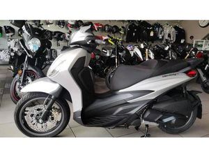 VENDO PIAGGIO BEVERLY 300 S ABS-ASR (2021 - 25) NUOVA A VILLANUOVA SUL CLISI (CODICE 9402322) - MOTO.IT
