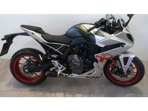 VENDO SUZUKI GSX-8R (2024 - 25) NUOVA A ROSTA (CODICE 9403742) - MOTO.IT
