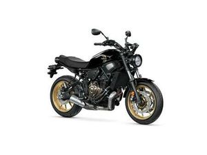 VENDO YAMAHA XSR 700 (2022 - 25) NUOVA A GROTTAMMARE (CODICE 9003212) - MOTO.IT