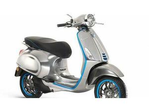 VENDO VESPA PRIMAVERA ELETTRICA 45 (2024 - 25) NUOVA A PARMA (CODICE 7997684) - MOTO.IT