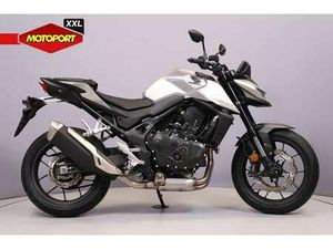 HONDA CB 750 HORNET ZILVER