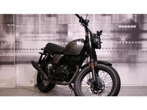 VENDO BRIXTON MOTORCYCLES FELSBERG 125 ABS (2021 - 25) NUOVA A CASALGRASSO (CODICE 9620287) - MOTO.IT