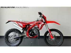 VENDO BETAMOTOR XTRAINER 300 2T (2024) USATA A ROSETO DEGLI ABRUZZI (CODICE 9621450) - MOTO.IT