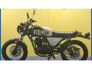 VENDO NOX FIEMME 125 (2022 - 25) NUOVA A PESARO (CODICE 9275609) - MOTO.IT