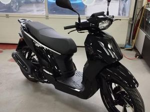 PEUGEOT SCOOTER TWEET 125