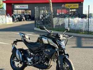 CFMOTO 450NK MOTO ÉCOLE EURO 5 BLANCHE