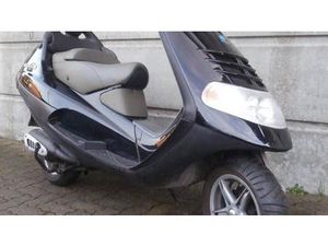 VENDO PIAGGIO HEXAGON 180 LXT CAT USATA A SOMMA LOMBARDO (CODICE 9629297) - MOTO.IT