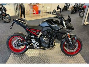 SUZUKI GSX8S GSX8 KURZER KENNZEICHENHALTER+LED BLINKER