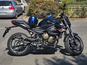 YAMAHA XJ6