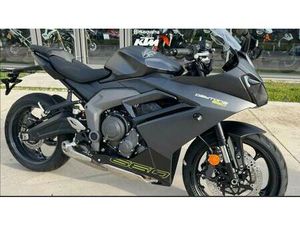 VENDO TRIUMPH DAYTONA 660 (2024 - 25) USATA A ROVIGO (CODICE 9633040) - MOTO.IT