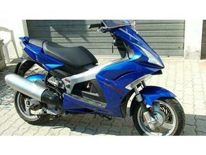 VENDO PEUGEOT JET FORCE 125 ABS (2003 - 06) USATA A SAN BENEDETTO DEL TRONTO (CODICE 9634495) - MOTO.IT