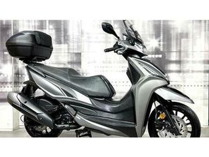 VENDO KYMCO AGILITY 300I (2021 - 25) USATA A CASALGRASSO (CODICE 9637434) - MOTO.IT
