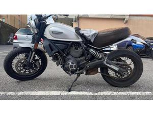 VENDO DUCATI SCRAMBLER 800 CLASSIC (2017 - 18) USATA A GENOVA (CODICE 9637188) - MOTO.IT