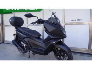 VENDO KYMCO SKYTOWN 125I (2024 - 25) NUOVA A POGLIANO MILANESE (CODICE 9638434) - MOTO.IT