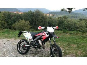 VENDO HM CRM 50 DERAPAGE (2011 - 14) USATA A DOLZAGO (CODICE 9631451) - MOTO.IT