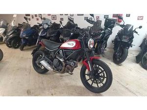 VENDO DUCATI SCRAMBLER 800 ICON (2015 - 16) USATA A SEREGNO (CODICE 9640327) - MOTO.IT