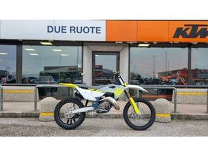 VENDO HUSQVARNA TC 125 (2024) USATA A PRADAMANO (CODICE 9639836) - MOTO.IT