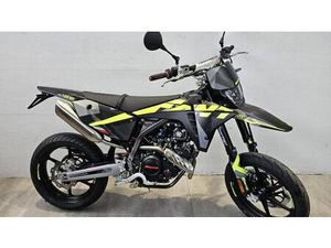 VENDO FANTIC MOTOR XMF 125 PERFORMANCE (2025) NUOVA A ROSTA (CODICE 9640369) - MOTO.IT