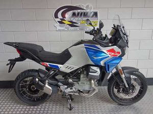 MOTO GUZZI STELVIO BLAUW