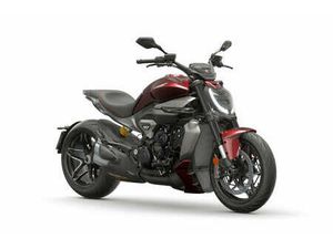 X DIAVEL V4