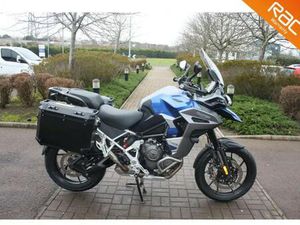 TRIUMPH TIGER 1200 EXPLORER