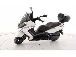 VENDO KYMCO DOWNTOWN 350I ABS (2015 - 17) USATA A GROTTAMMARE (CODICE 9614113) - MOTO.IT