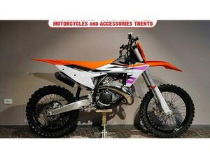 VENDO KTM 250 SX (2024) USATA A LAVIS (CODICE 9648321) - MOTO.IT