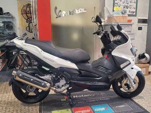 GILERA NEXUS 500 VERSIONE CENTENARIO BIANCO