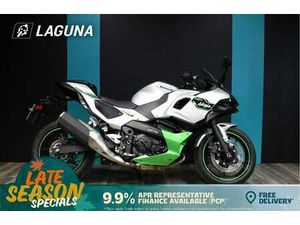 USED KAWASAKI NINJA 7 HYBRID FOR SALE IN ASHFORD